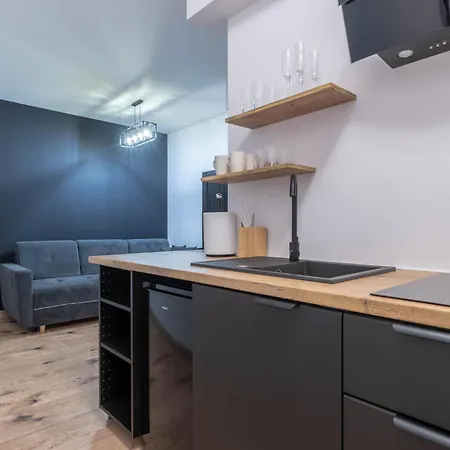 Posnania Parking Samodzielne Zameldowanie 24h Апартаменты *